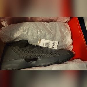 Adidas D.O.N Issue 4 Reflective Black size 9.5 brand new